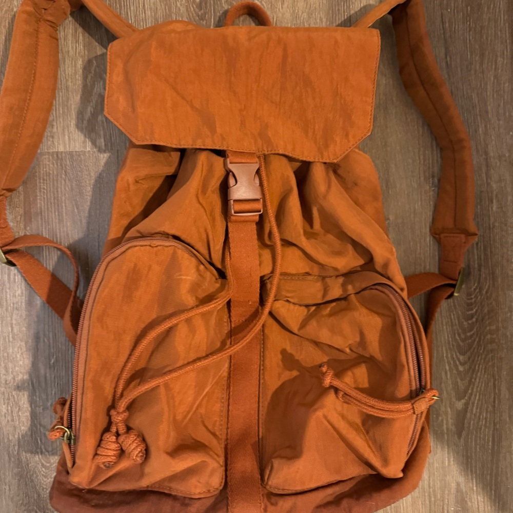 Multi pocket backpack